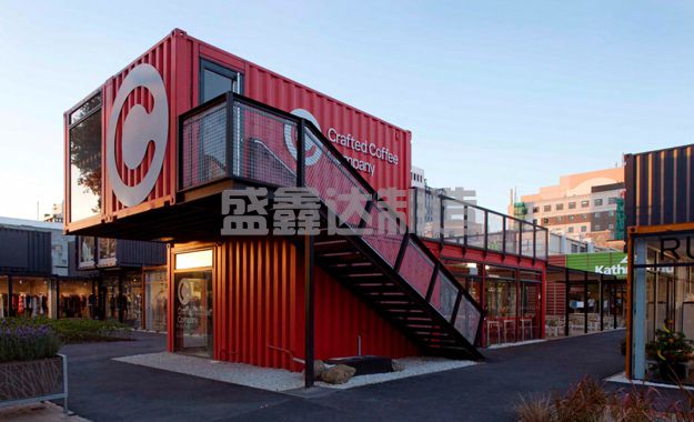 “訂單減少，空柜快堆到門口了！”全球集裝箱空箱突然多了起來